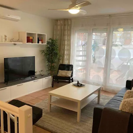 Duplex With Ocean Views شقة *